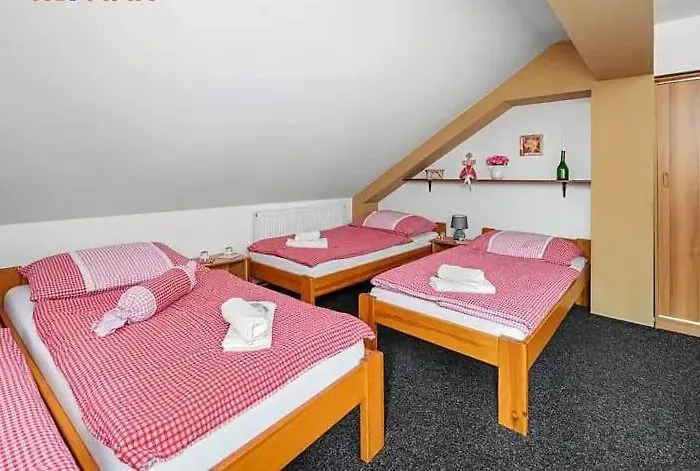 Otel Pod Jestedem Hoření Paseky